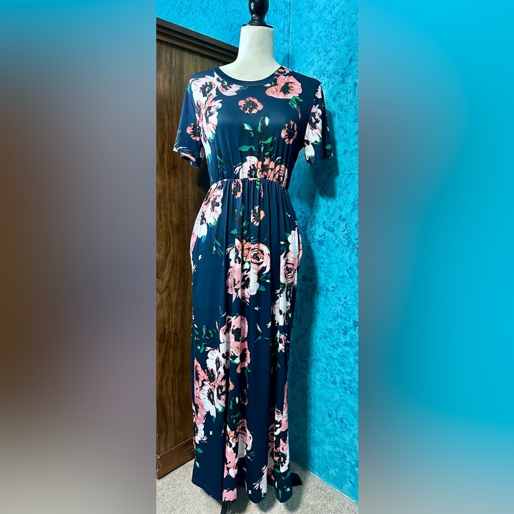 No Name - Navy Blue and Pink Floral Maxi Dress
